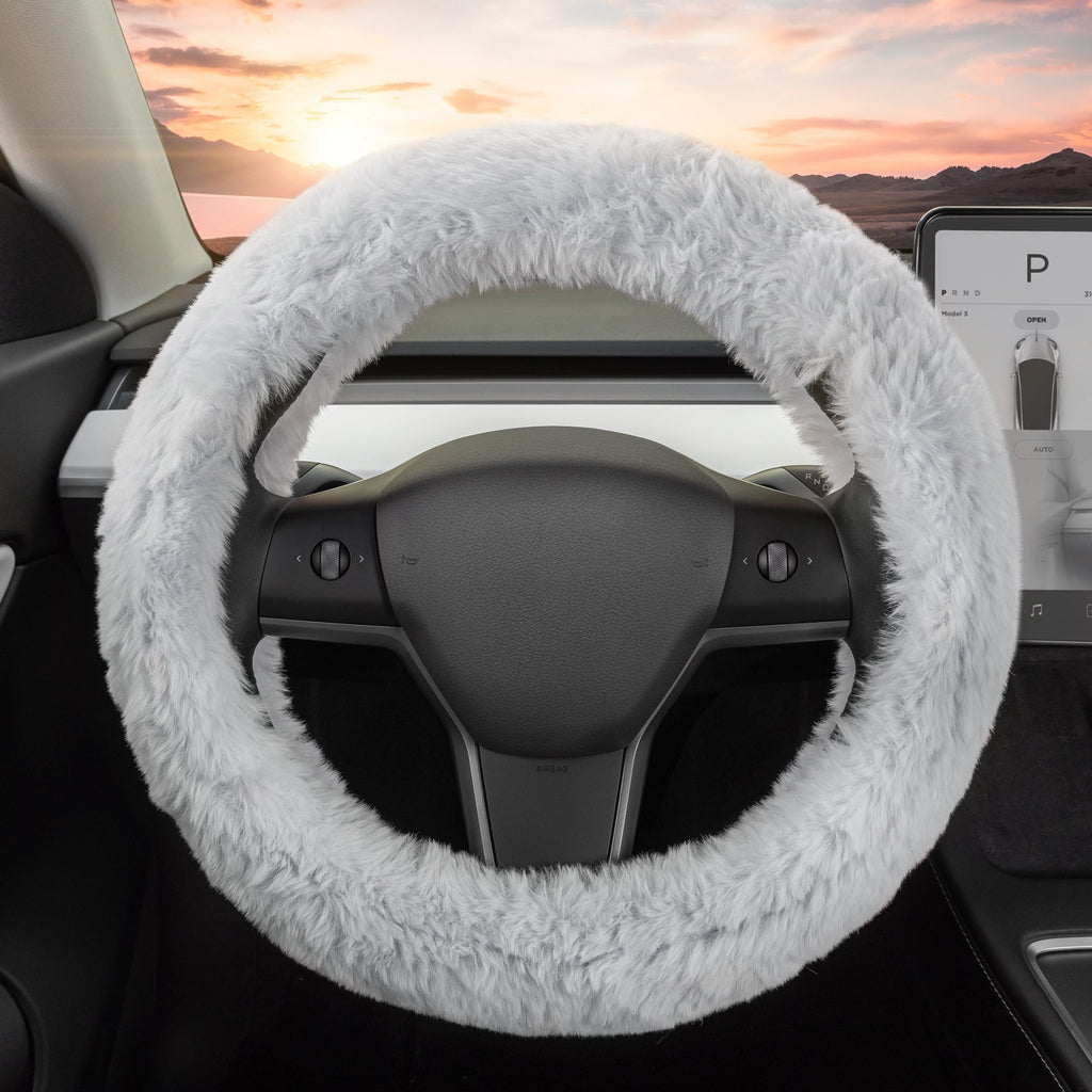 Plush Faux Fur Steering Wheel Cover (Standard 14.5" - 15.5")